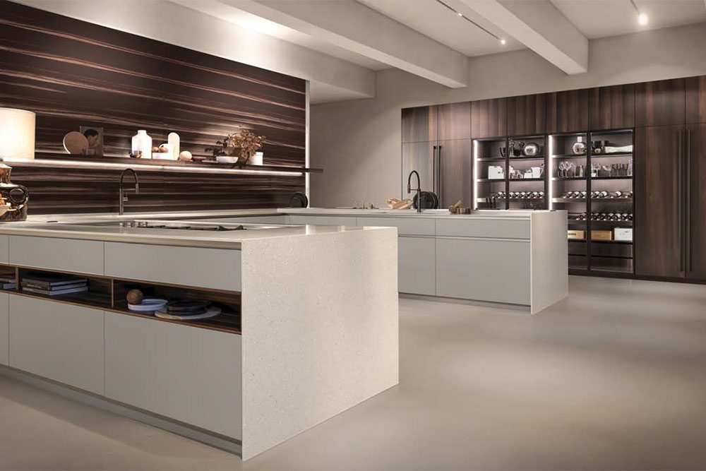azienda-box_01 cucina a C moderna senza maniglie dai colori caldi in stile toscano